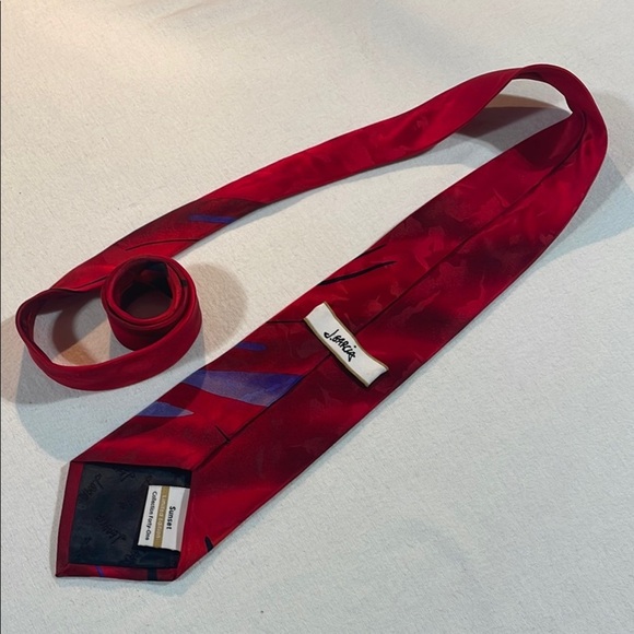 J. Garcia Limited Edition “Sunset” Collection 41 Red and Blue Silk Tie - Picture 7 of 8